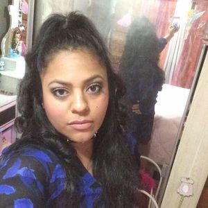 Meet your Posher, Elvira